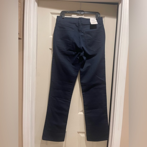 Men’s Pants - Picture 2 of 3